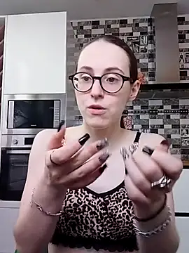 Snapshot of MartiniiSelenna chatting on 3, 3, 2025 MartiniiSelenna online show from 3, 3, 2025