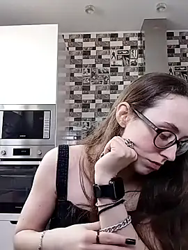 Snapshot of MartiniiSelenna chatting on 11, 3, 2025 MartiniiSelenna online show from 11, 3, 2025