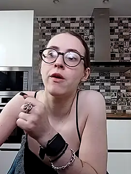 Snapshot of MartiniiSelenna chatting on 12, 3, 2025 MartiniiSelenna online show from 12, 3, 2025