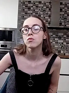 Snapshot of MartiniiSelenna chatting on 17, 3, 2025 MartiniiSelenna online show from 17, 3, 2025