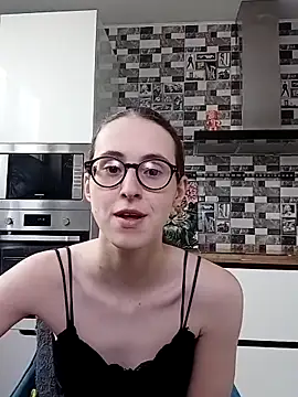 Snapshot of MartiniiSelenna chatting on 19, 3, 2025 MartiniiSelenna online show from 19, 3, 2025