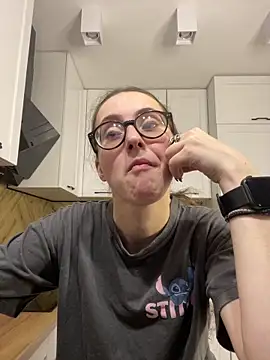 Snapshot of MartiniiSelenna chatting on 23, 9, 2025 MartiniiSelenna online show from 23, 9, 2025