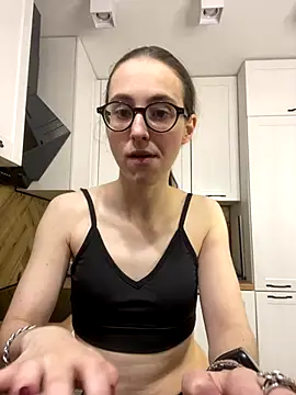 Snapshot of MartiniiSelenna chatting on 18, 10, 2025 MartiniiSelenna online show from 18, 10, 2025