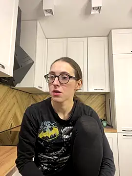 Snapshot of MartiniiSelenna chatting on 19, 10, 2025 MartiniiSelenna online show from 19, 10, 2025