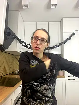 Snapshot of MartiniiSelenna chatting on 25, 10, 2025 MartiniiSelenna online show from 25, 10, 2025