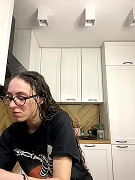 Snapshot of MartiniiSelenna chatting on 14, 11, 2025 MartiniiSelenna online show from 14, 11, 2025