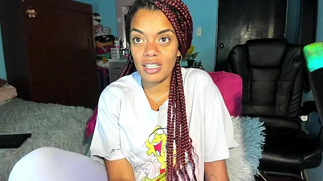 ladyrd1 online show from 5, 12, 2024