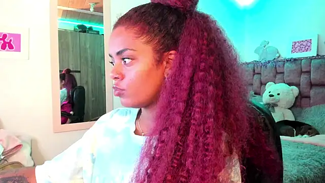 ladyrd1 online show from 21, 12, 2024