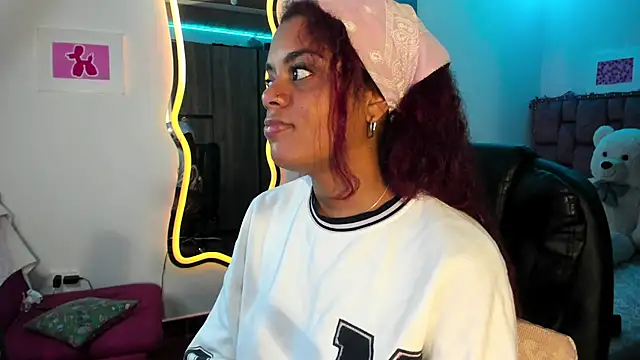 ladyrd1 online show from 31, 1, 2025