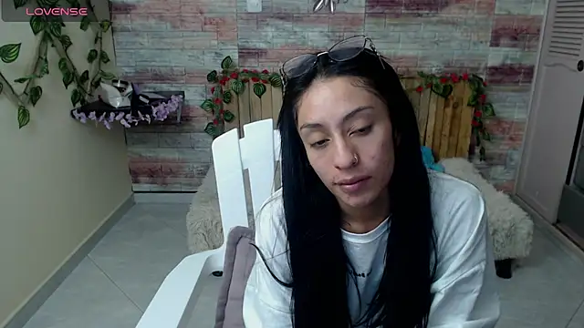 Lucy joi online show from 3, 1, 2025