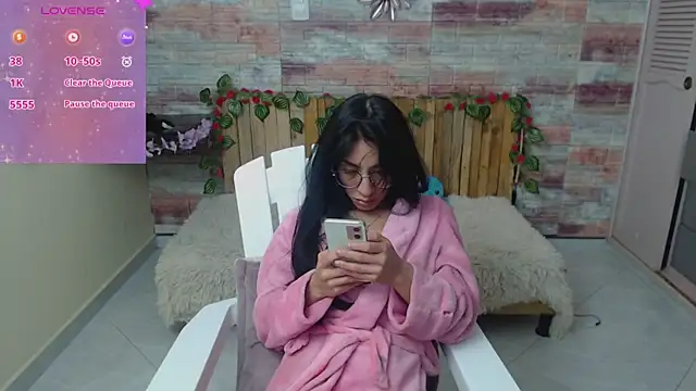 Lucy joi online show from 5, 1, 2025