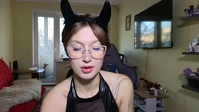 Snapshot of MalvinaBlum chatting on 25, 10, 2025 MalvinaBlum online show from 25, 10, 2025