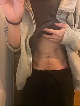 saku chan live online show from 5, 12, 2025