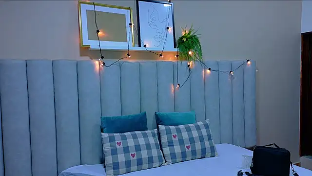 alaia-rogers online show from 22, 10, 2025