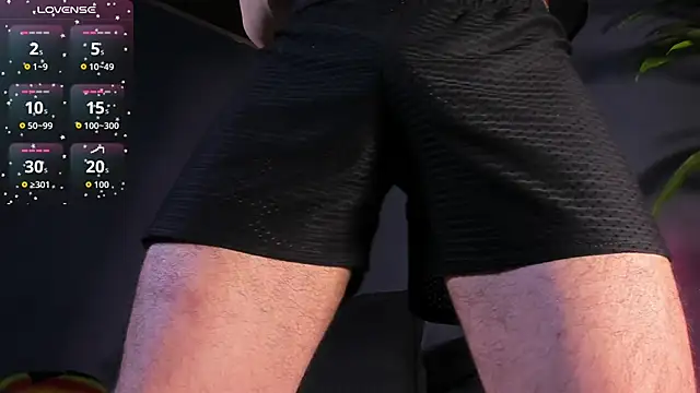 Snapshot of Angel_Snowhotxxx chatting on 8, 3, 2026 Angel Snowhotxxx online show from 8, 3, 2026