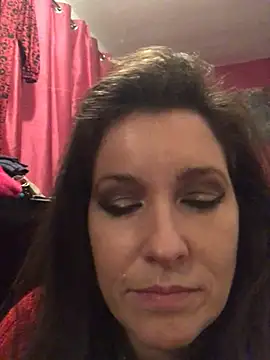 Lwhite1 online show from 9, 12, 2024