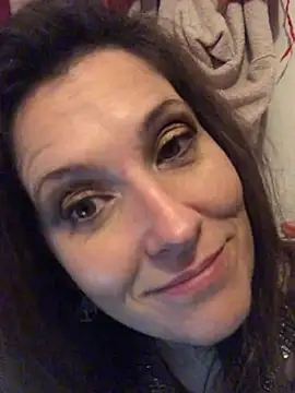 Lwhite1 online show from 19, 12, 2024
