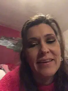 Lwhite1 online show from 22, 12, 2024