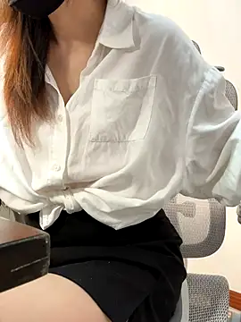 Annabody online show from 15, 10, 2025