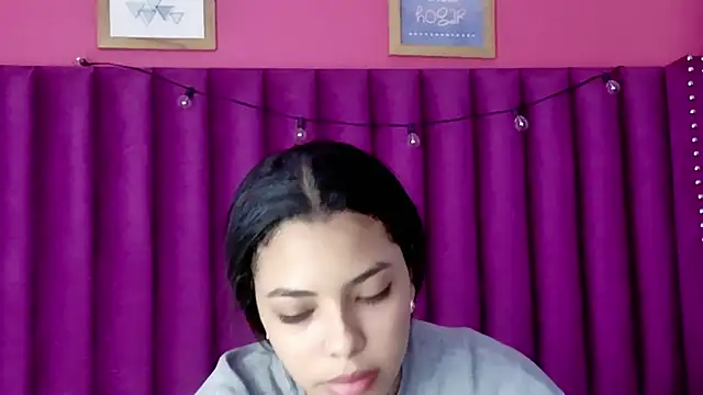 littleebonny online show from 22, 12, 2025