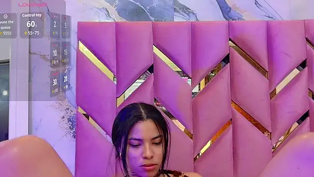 Snapshot of littleebonny chatting on 22, 3, 2026 littleebonny online show from 22, 3, 2026