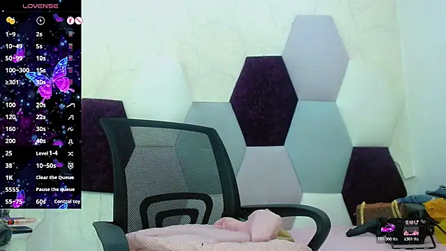 KayleighDreams  online show from 5, 2, 2026