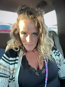 vixendoll87 online show from 8, 3, 2025