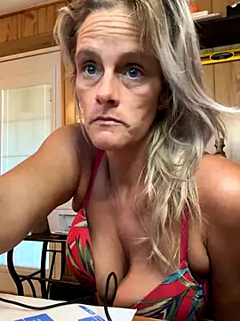 vixendoll87 online show from 4, 11, 2025