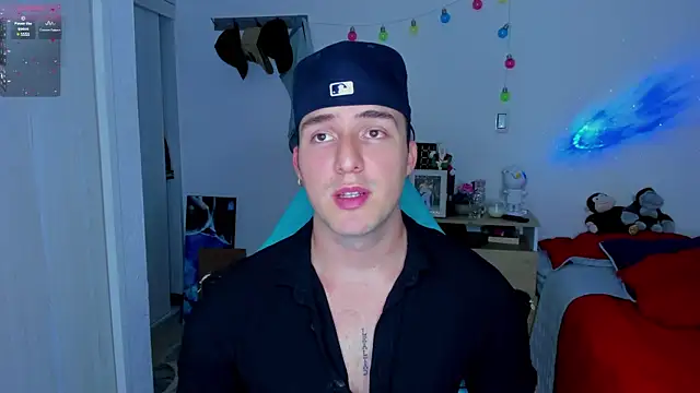 Snapshot of liam_oficial02 chatting on 21, 1, 2025 liam oficial02 online show from 21, 1, 2025