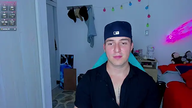 Snapshot of liam_oficial02 chatting on 21, 1, 2025 liam oficial02 online show from 21, 1, 2025