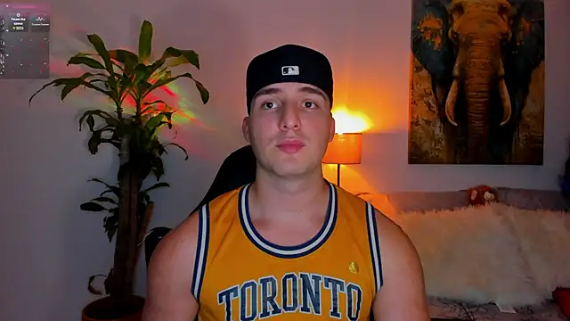 Snapshot of liam_oficial02 chatting on 28, 2, 2025 liam oficial02 online show from 28, 2, 2025