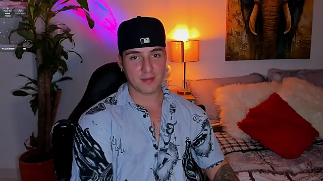 Snapshot of liam_oficial02 chatting on 16, 3, 2025 liam oficial02 online show from 16, 3, 2025