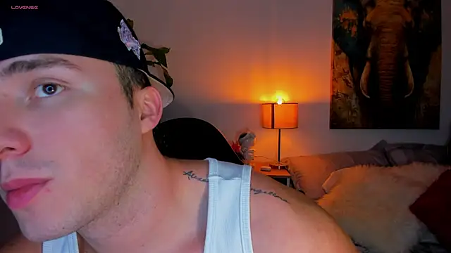 Snapshot of liam_oficial02 chatting on 17, 3, 2025 liam oficial02 online show from 17, 3, 2025