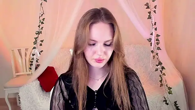 Snapshot of MishkaMe chatting on 23, 10, 2025 MishkaMe online show from 23, 10, 2025