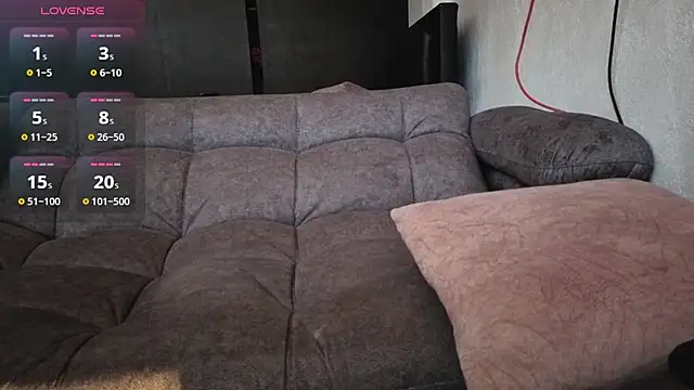 Snapshot of AnyElish chatting on 27, 11, 2025 AnyElish online show from 27, 11, 2025