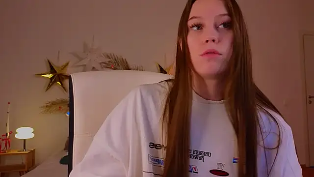 mo11y kitten online show from 30, 12, 2024