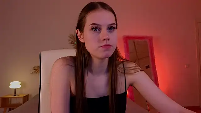 mo11y kitten online show from 10, 2, 2025