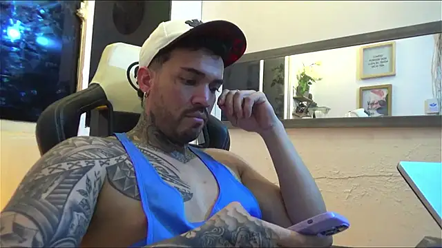 Angel sex latin online show from 25, 1, 2025