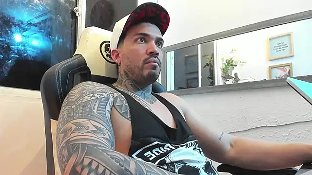 Angel sex latin online show from 9, 2, 2025