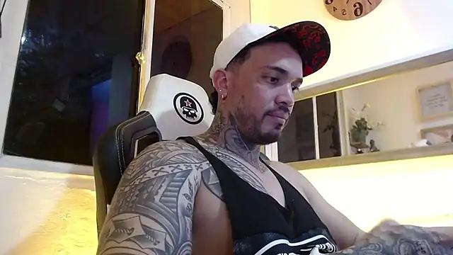 Angel sex latin online show from 26, 2, 2025