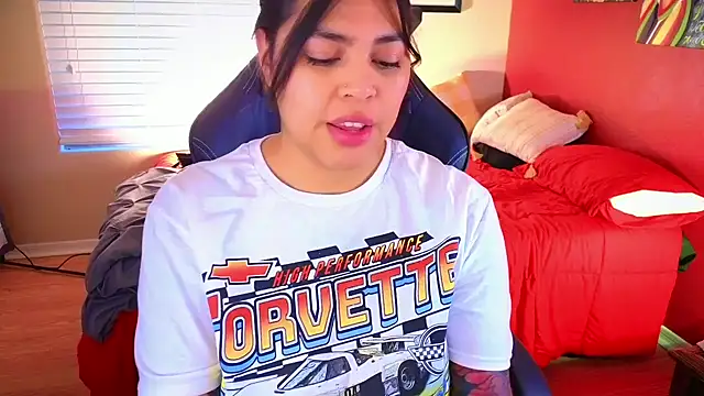 miacanela xo online show from 9, 1, 2025