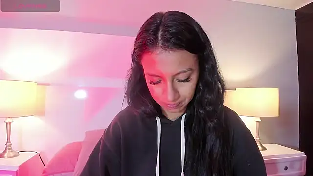 Tamaraakins online show from 24, 10, 2025