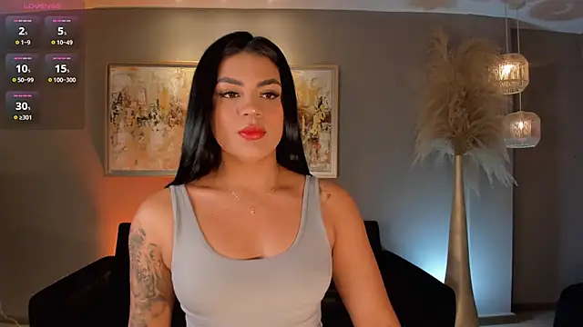 NicoleSanz  online show from 6, 3, 2025