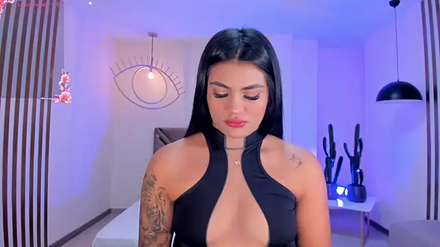 NicoleSanz  online show from 18, 3, 2025