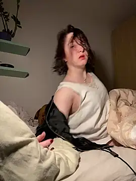 Leontina94 online show from 10, 2, 2026