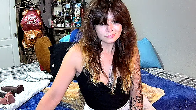 Snapshot of ZeelaXoXo chatting on 1, 4, 2026 ZeelaXoXo online show from 1, 4, 2026