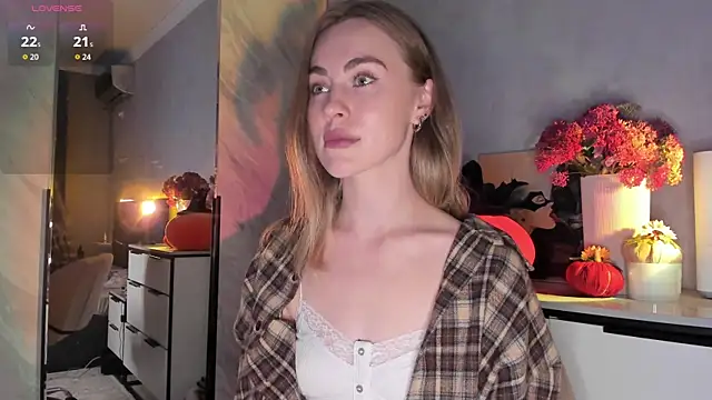 Snapshot of LoveGameSexx chatting on 15, 10, 2025 LoveGameSexx online show from 15, 10, 2025