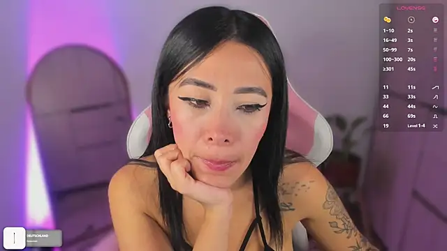 kim sojinn online show from 13, 3, 2025