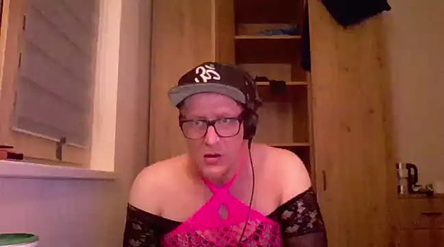 Bigthroaterboy online show from 1, 3, 2025