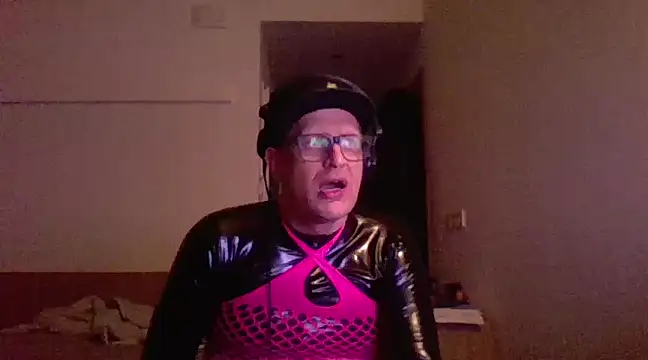 Bigthroaterboy online show from 8, 3, 2025